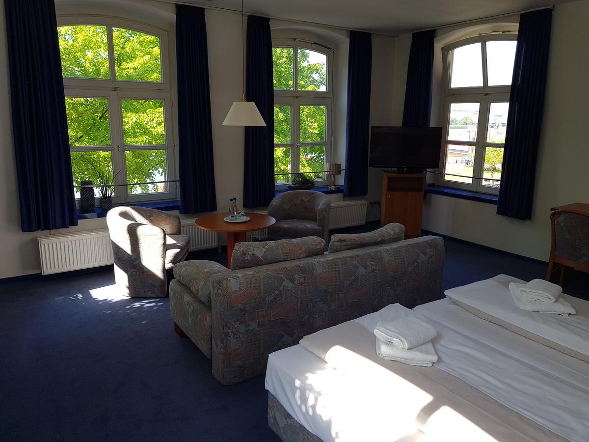 Hotel Havenhaus Bremen Bagian luar foto